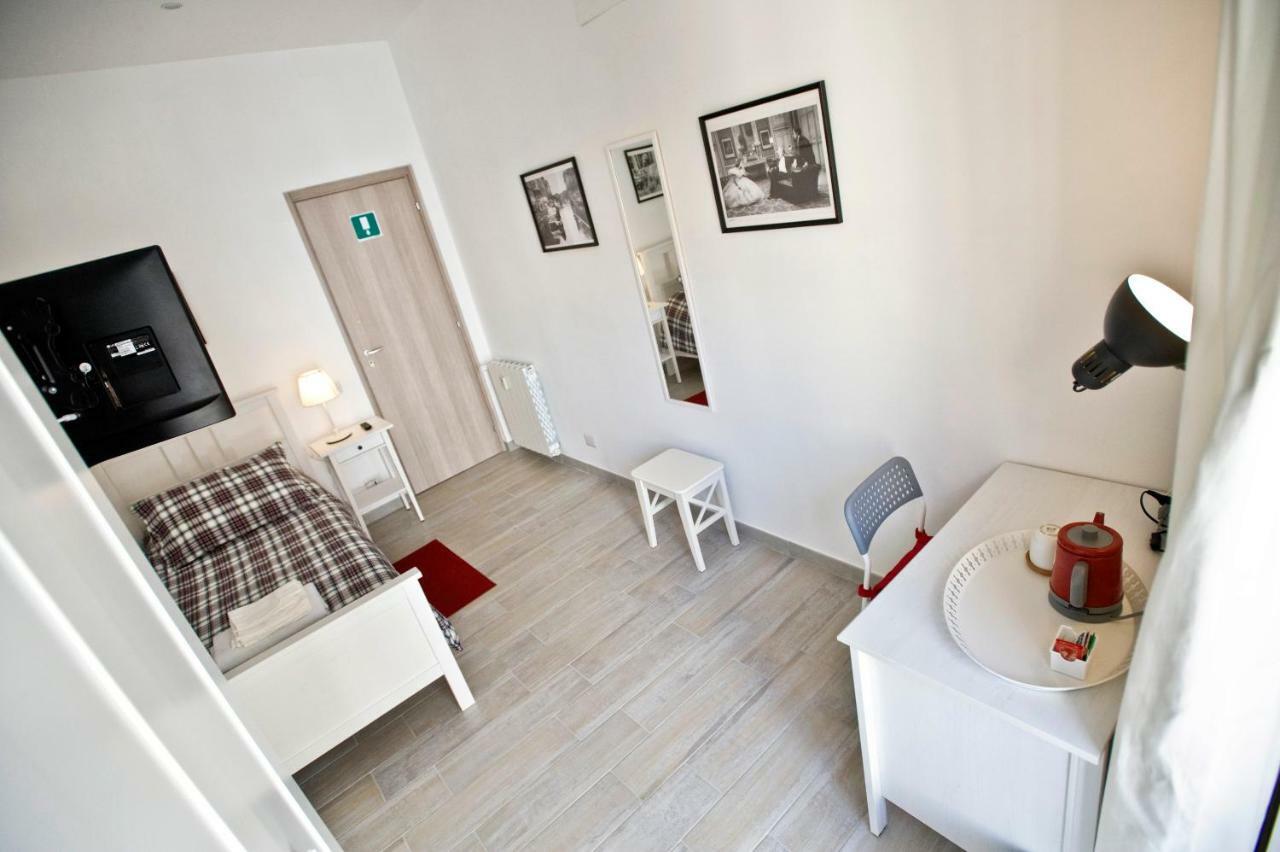 Fellini Bed & Breakfast Roma Dış mekan fotoğraf