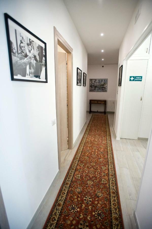 Fellini Bed & Breakfast Roma Dış mekan fotoğraf